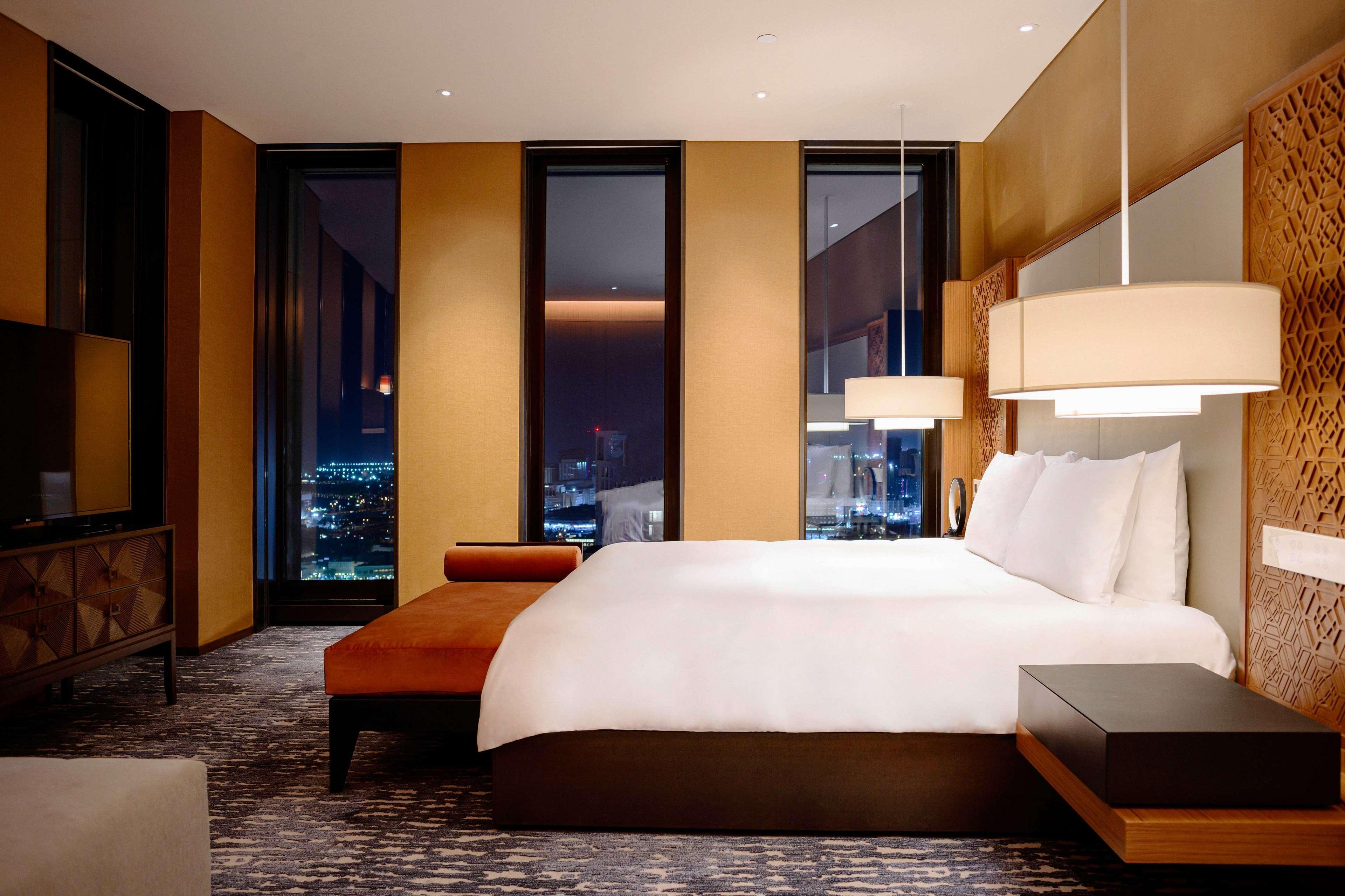 Hotel Park Hyatt Doha, Msheireb Downtown Esterno foto A bedroom at the hotel