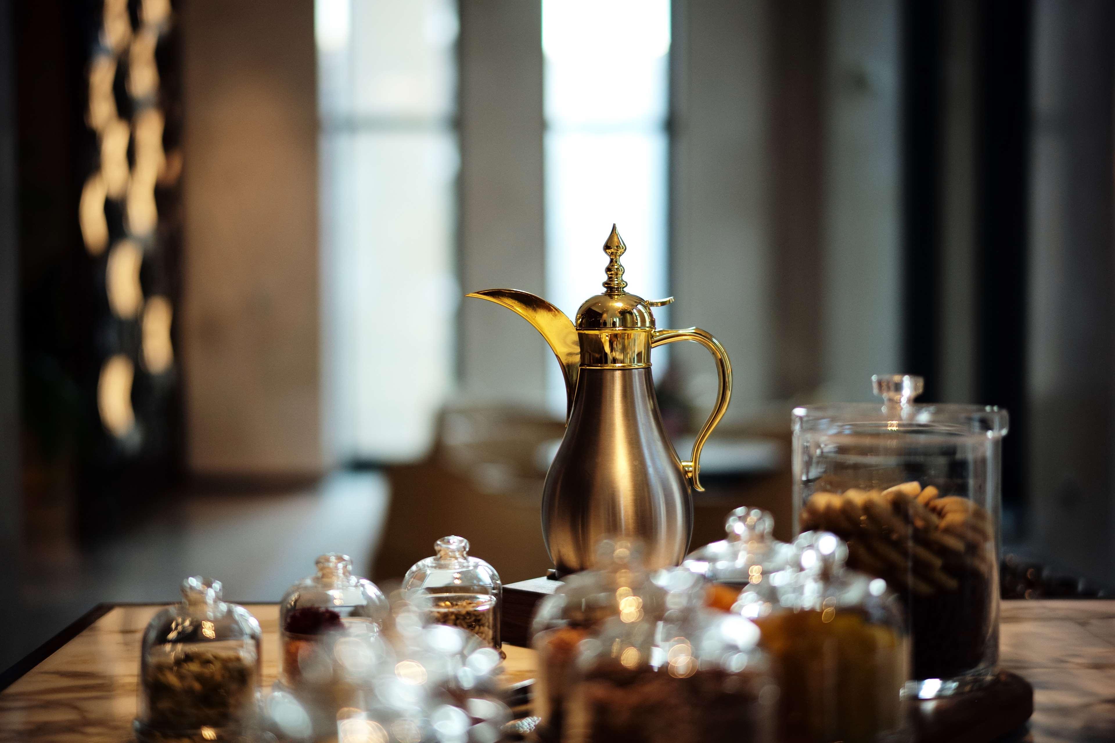 Hotel Park Hyatt Doha, Msheireb Downtown Esterno foto Dallah coffee pot