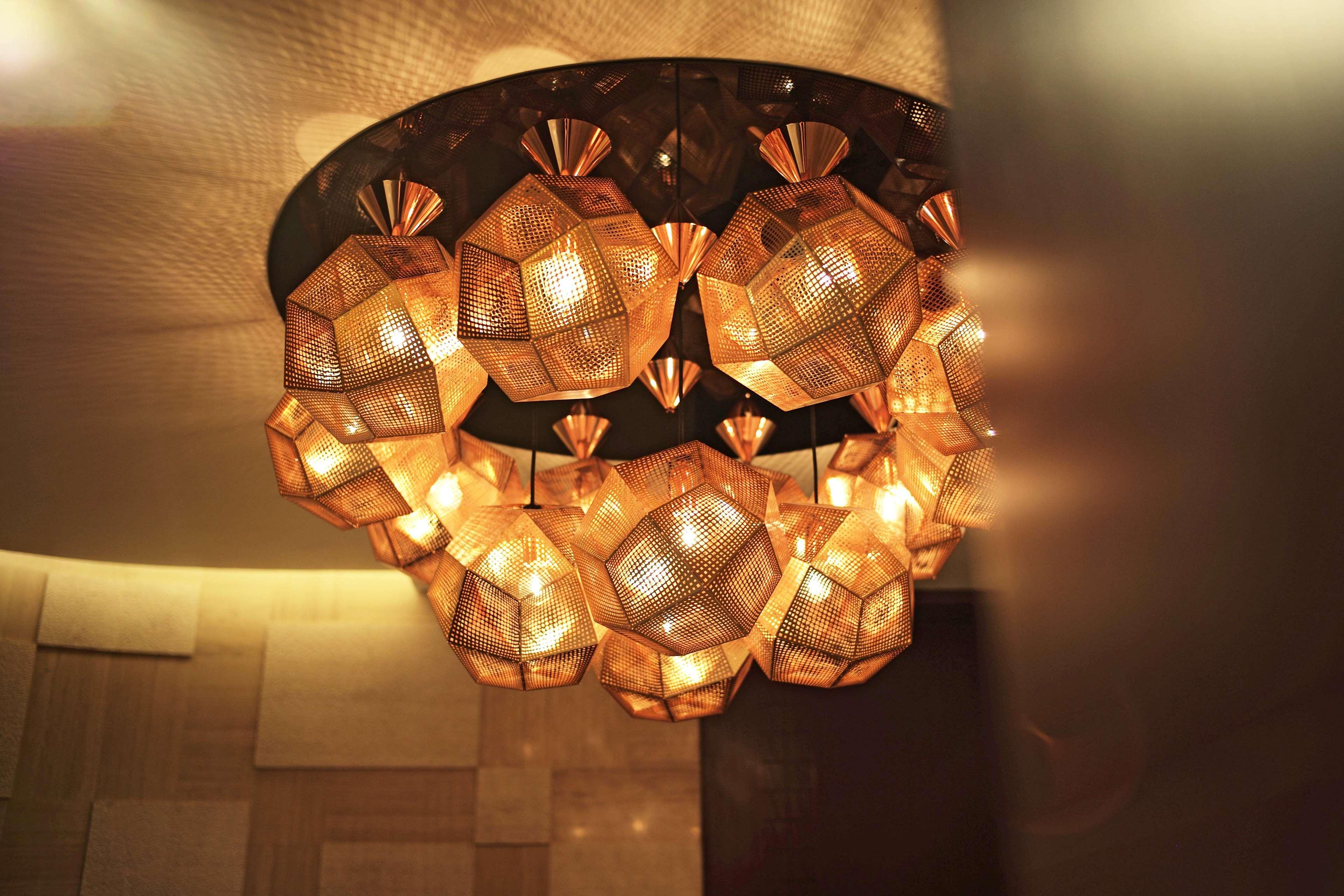 Hotel Park Hyatt Doha, Msheireb Downtown Esterno foto A ceiling light