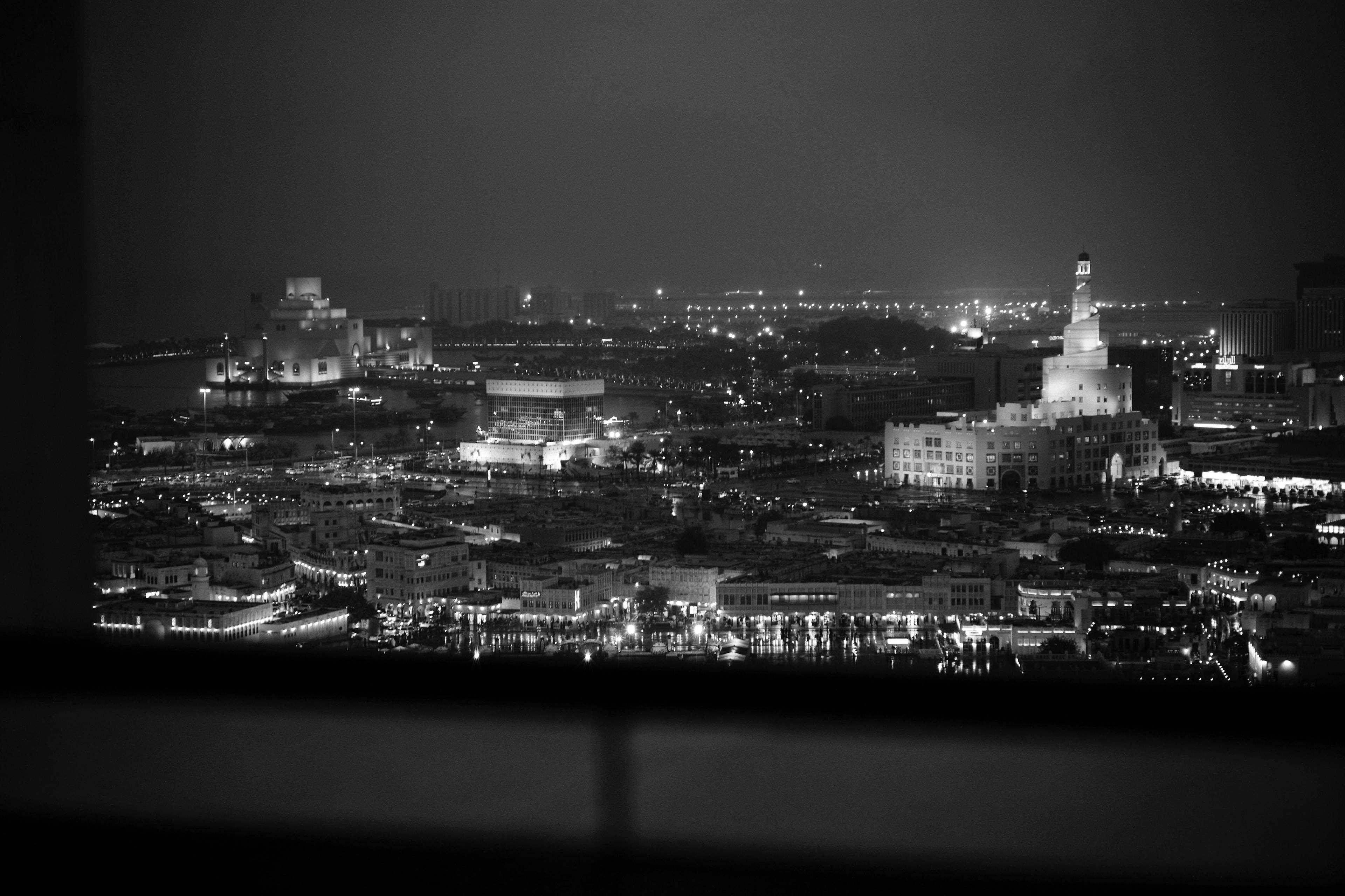 Hotel Park Hyatt Doha, Msheireb Downtown Esterno foto Jerusalem at night
